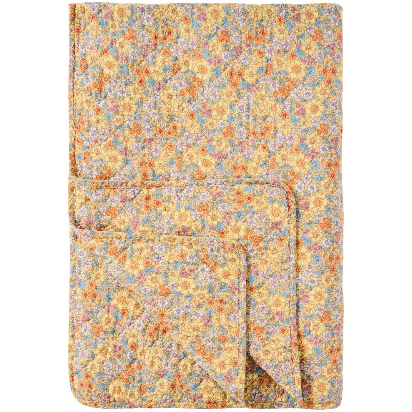 IB Laursen Floral Quilt