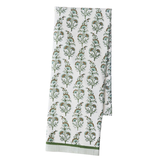 Bungalow Calla Ivy Tablecloth brings a bit of the garden to the table. The beautiful leafy pattern is both relaxing and timeless and perfect for everyday meals, long lunches with friends or a table set for a special occasion, it adds just the right amount of colour and character without feeling too formal.