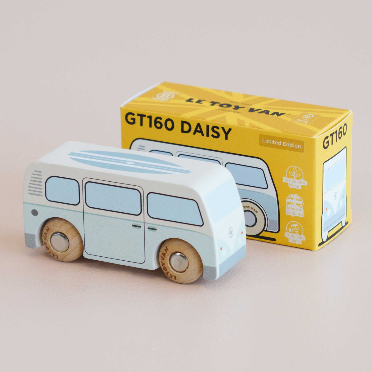 Le Toy Van Daisy Wooden Toy Car – No. 29 GT160