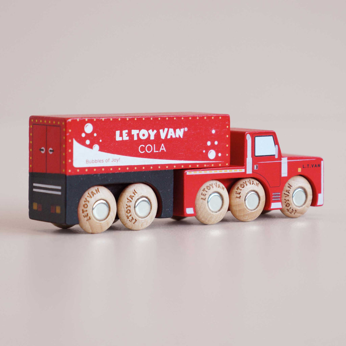 Le Toy Van Toby Wooden Toy Car – No.33 GT180