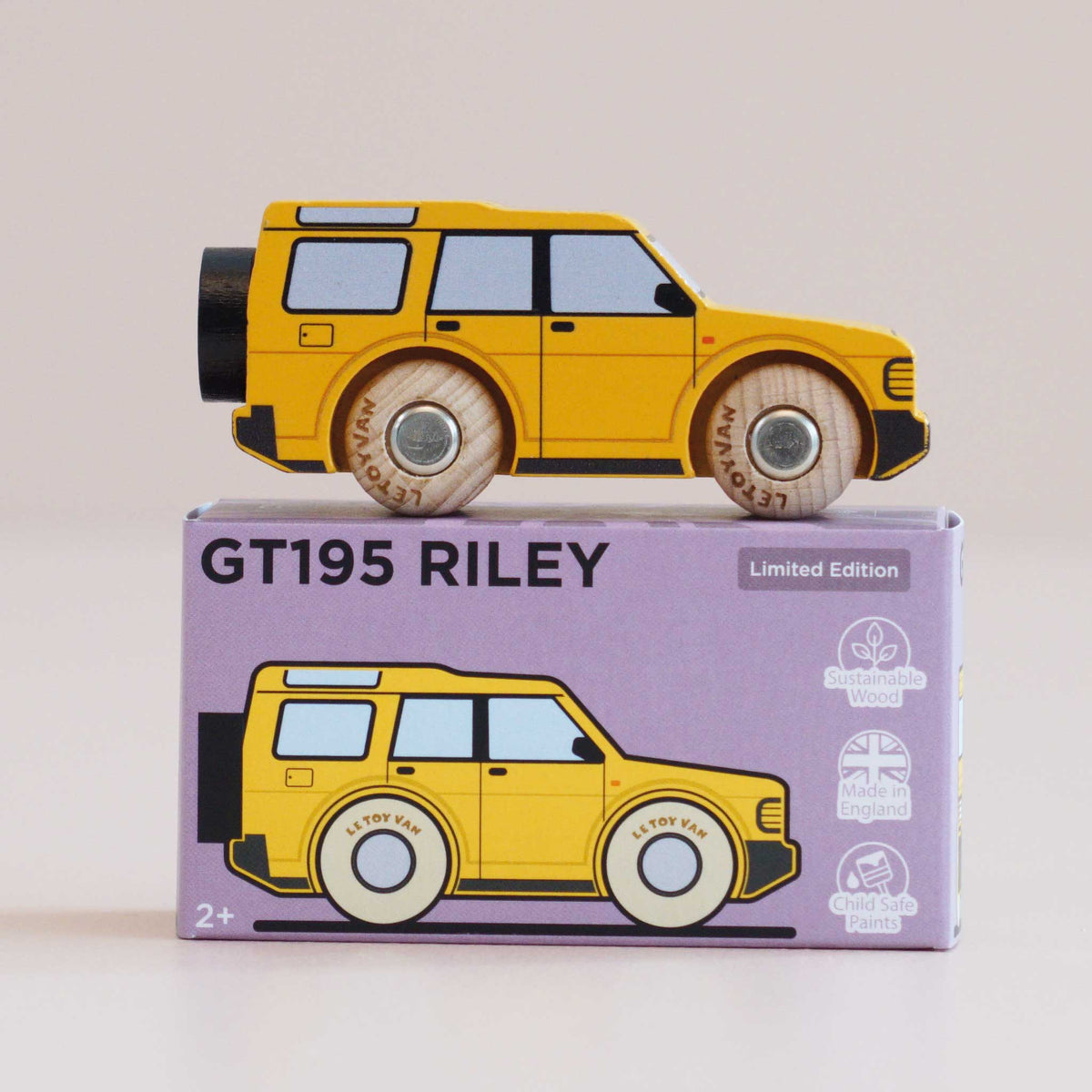 Le Toy Van Riley Wooden Toy Car – No. 35 GT195