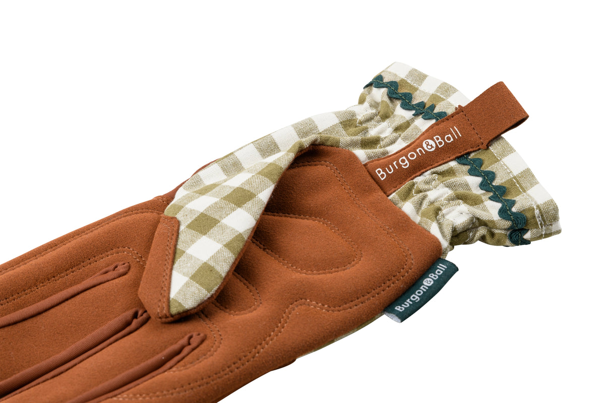 Green Gardening Gloves